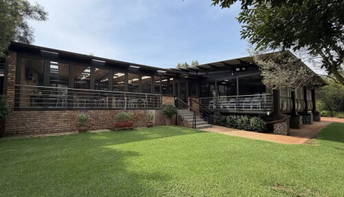 Exquisite Conference And Wedding Venue, Riverside Venue