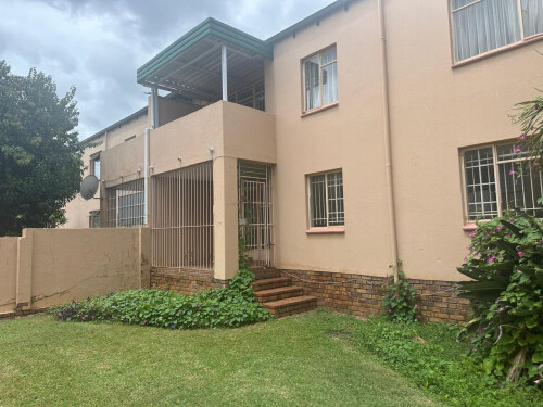 Insolvent Estate: 2 Bedroom Ground Floor Unit In Moreleta