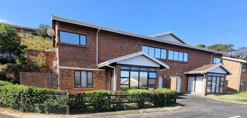 Apartment In Lakeview, Scottburgh &  Hyundai I10 & Movables