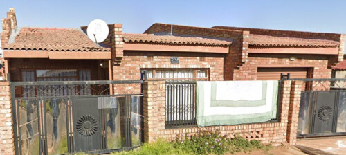 White City, Kwa-Thema
