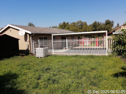 Insolvent Estate: 3 Bed Home With Garden Flat, Secunda