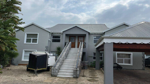 Property In The Marina Martinique District On Auction