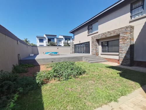 Stunning Spacious 5 Bed Home In Ebotse Estate
